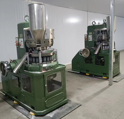 TIANHE 38mm dikte kamfer bolvorm poeder persmachine voor chemische leverancier