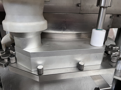 TIANHE 100KN Auto Gewicht High Speed Tablet Compression Machine Force Feeder D gereedschap leverancier