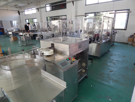 TIANHE Automatische 100ml Fles Vloeistof Afvul- en Afsluitmachine Voor Farmaceutische Verpakkingen leverancier