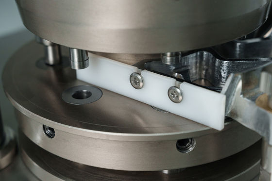 ZP5 Rotary Tablet Presss Machine Gravity Feeder GMP standard leverancier