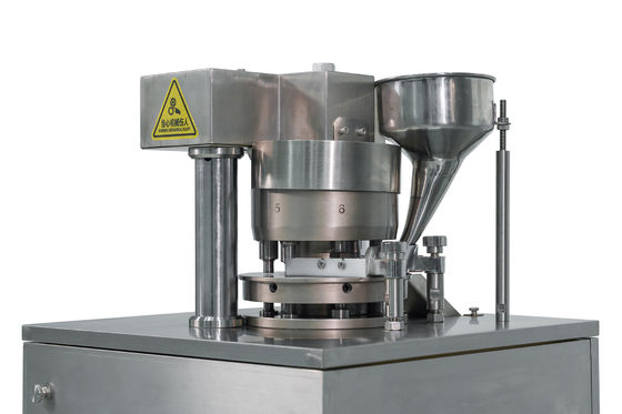 TIANHE ZP5/7/9 Station Groene Spirulina Tabletten Lab Tablet Press Machine 10000 Tabletten per uur leverancier