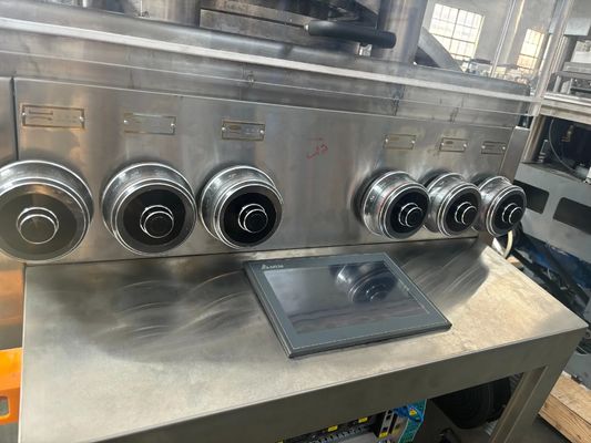 Hoge Snelheid Roterende Tablettenpers met 57 Stations, Capaciteit 410400 STUKS/Uur en Automatisch Smeersysteem leverancier