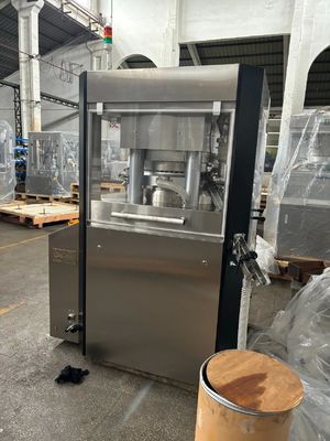 GMP 21 CFR Part 11 Hoge Snelheid Tablettenpers met 61 Stations en 439200 ST/U Capaciteit voor de Farmaceutische Industrie leverancier