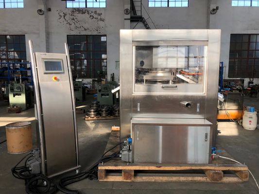 Hoge Snelheid Roterende Tablettenpers met 529200 STUKS/U Capaciteit 18 mm Tabletdiameter en Automatische Besturing leverancier