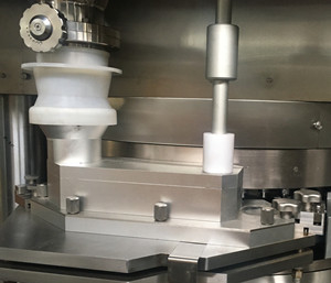 Volledige Automatische van de de Hoge snelheidstablet van de Touch screencontrole de Persmachine leverancier